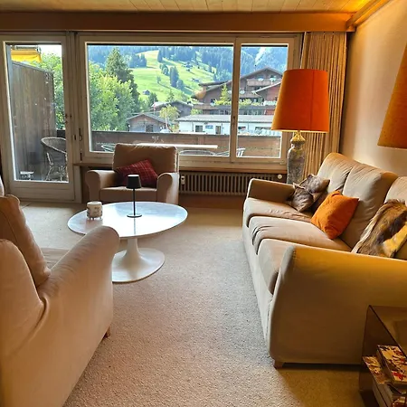 2 Bed Alpine Retreat Sleeps 6, 2 Min Walk To Eggli, Views And Parking Appartement *