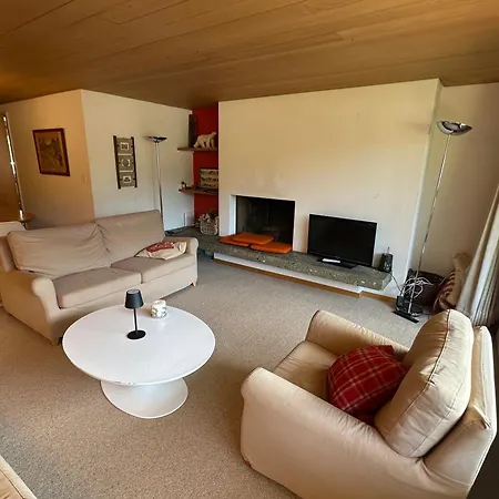 2 Bed Alpine Retreat Sleeps 6, 2 Min Walk To Eggli, Views And Parking