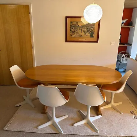 2 Bed Alpine Retreat Sleeps 6, 2 Min Walk To Eggli, Views And Parking Appartement
