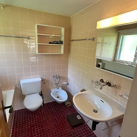 2 Bed Alpine Retreat Sleeps 6, 2 Min Walk To Eggli, Views And Parking *